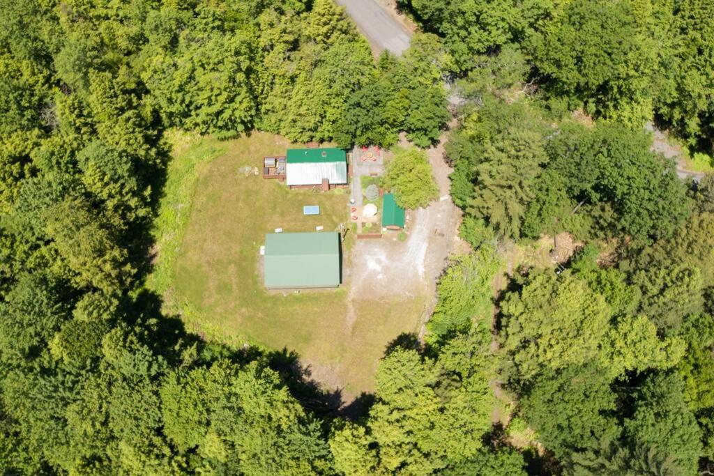 Bluestone Log Cabin Margaretville Exterior photo